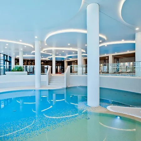 Aqua Apartments-aqua Park, Sauna, Jacuzzi No Limit, Parking * コウォブジェク