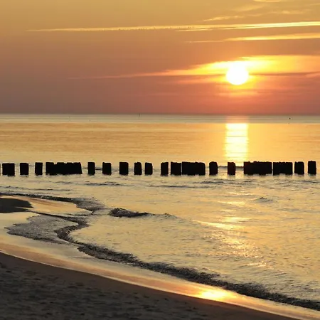 Aqua Apartments-aqua Park, Sauna, Jacuzzi No Limit, Parking コウォブジェク