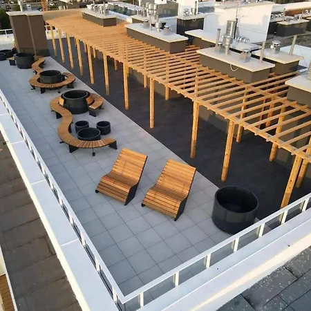 Aqua Apartments-aqua Park, Sauna, Jacuzzi No Limit, Parking アパート *