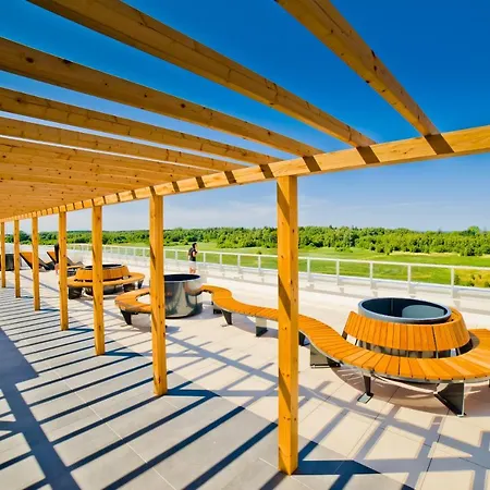 アパート Aqua Apartments-aqua Park, Sauna, Jacuzzi No Limit, Parking *