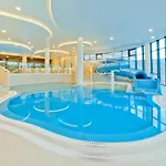 公寓 Aqua Apartments-aqua Park, Sauna, Jacuzzi No Limit, Parking